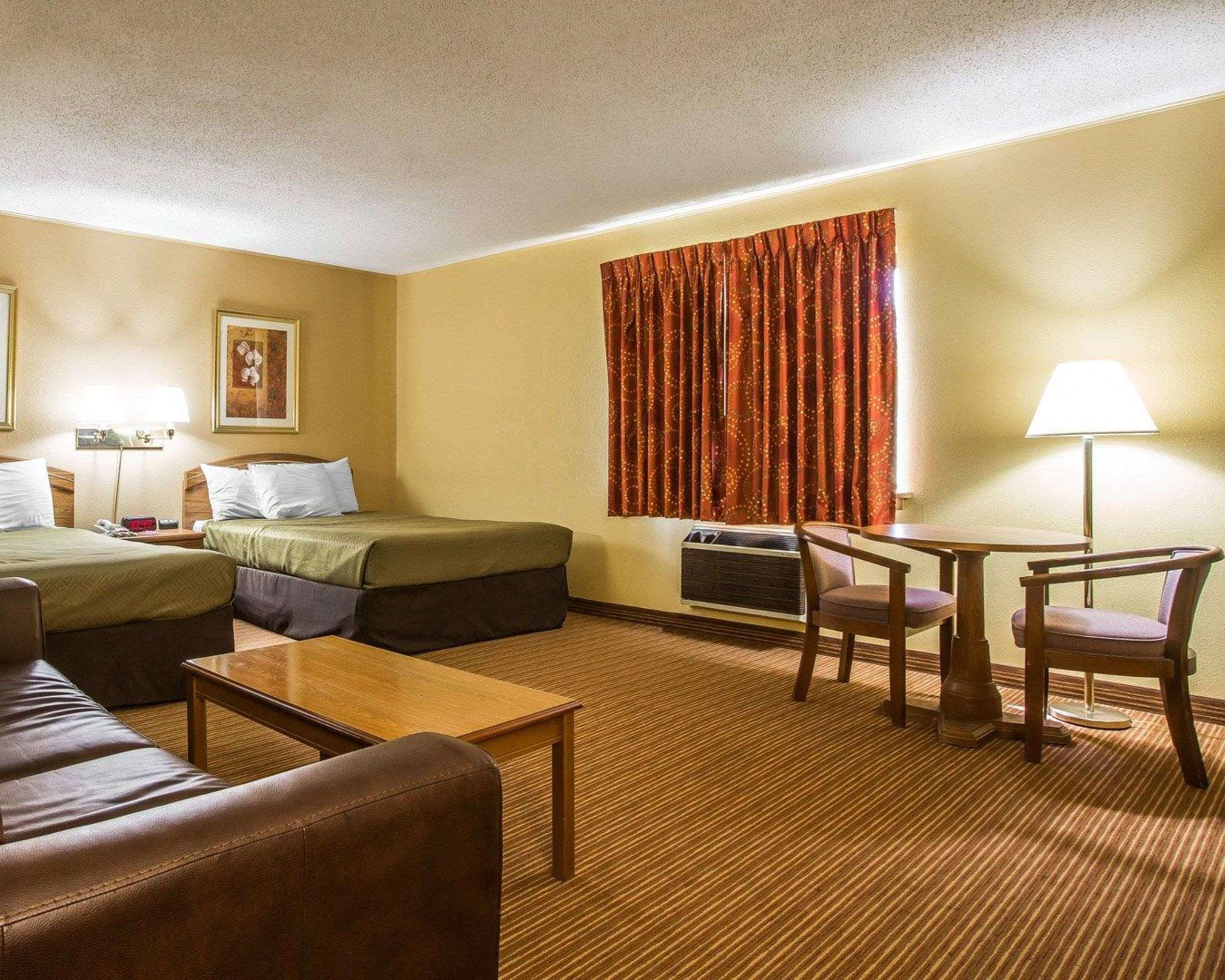 Surestay By Best Western Massena Exterior photo