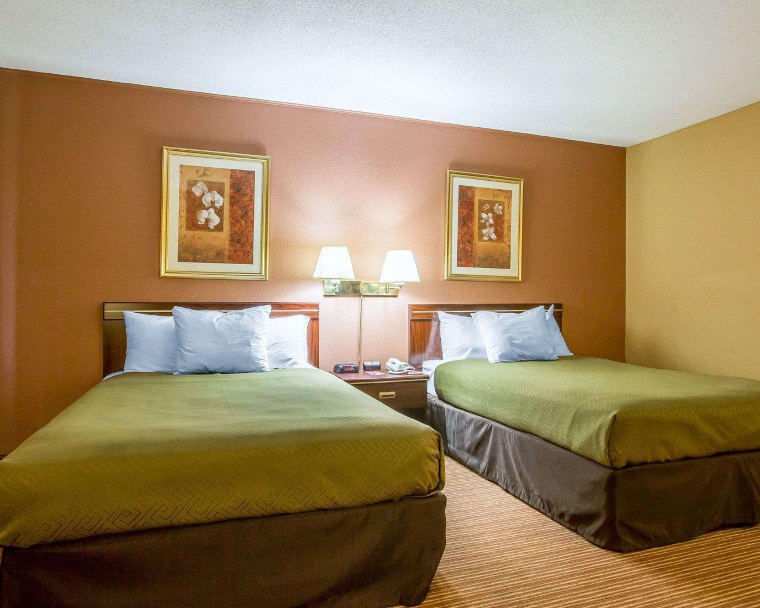 Surestay By Best Western Massena Exterior photo