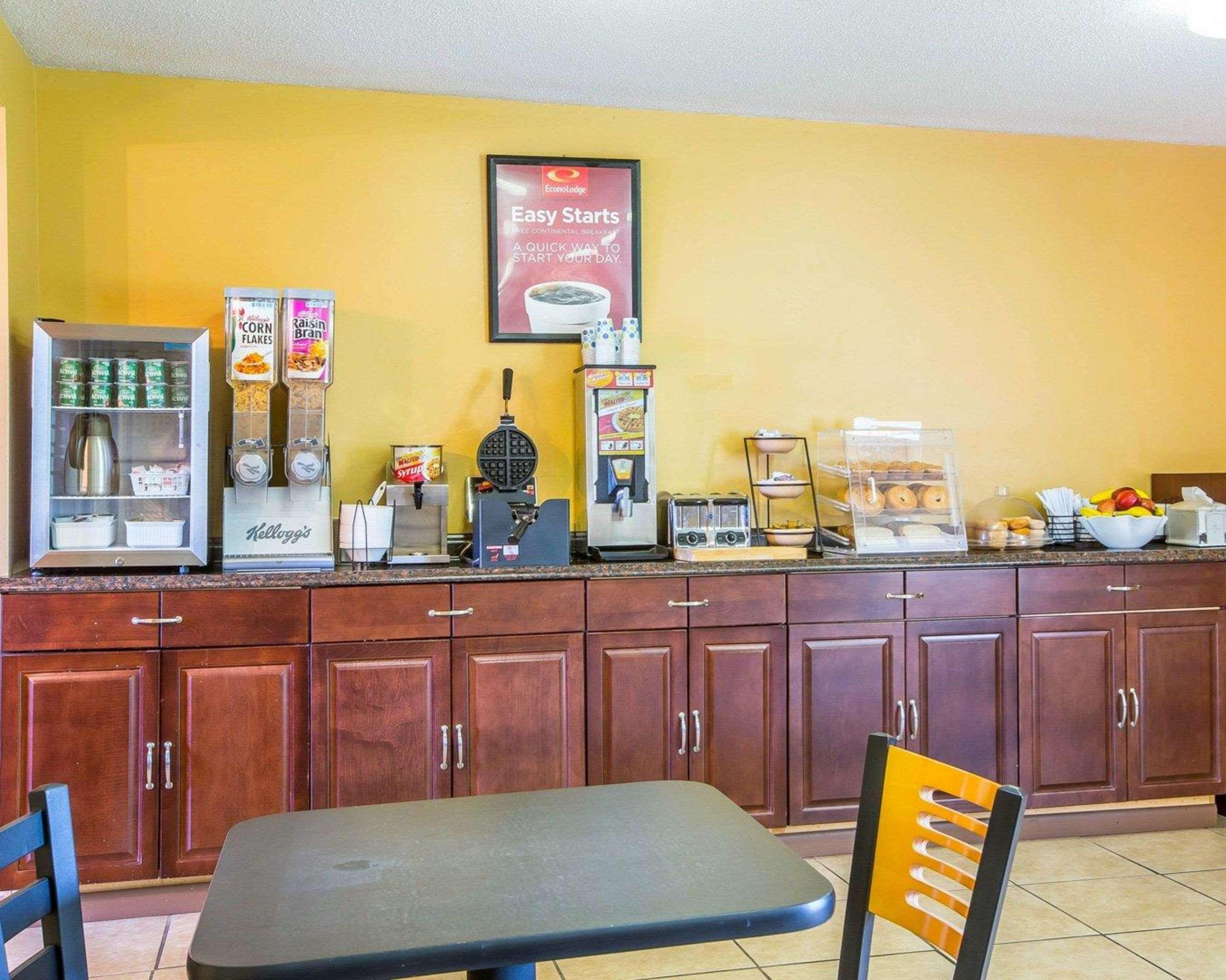 Surestay By Best Western Massena Exterior photo