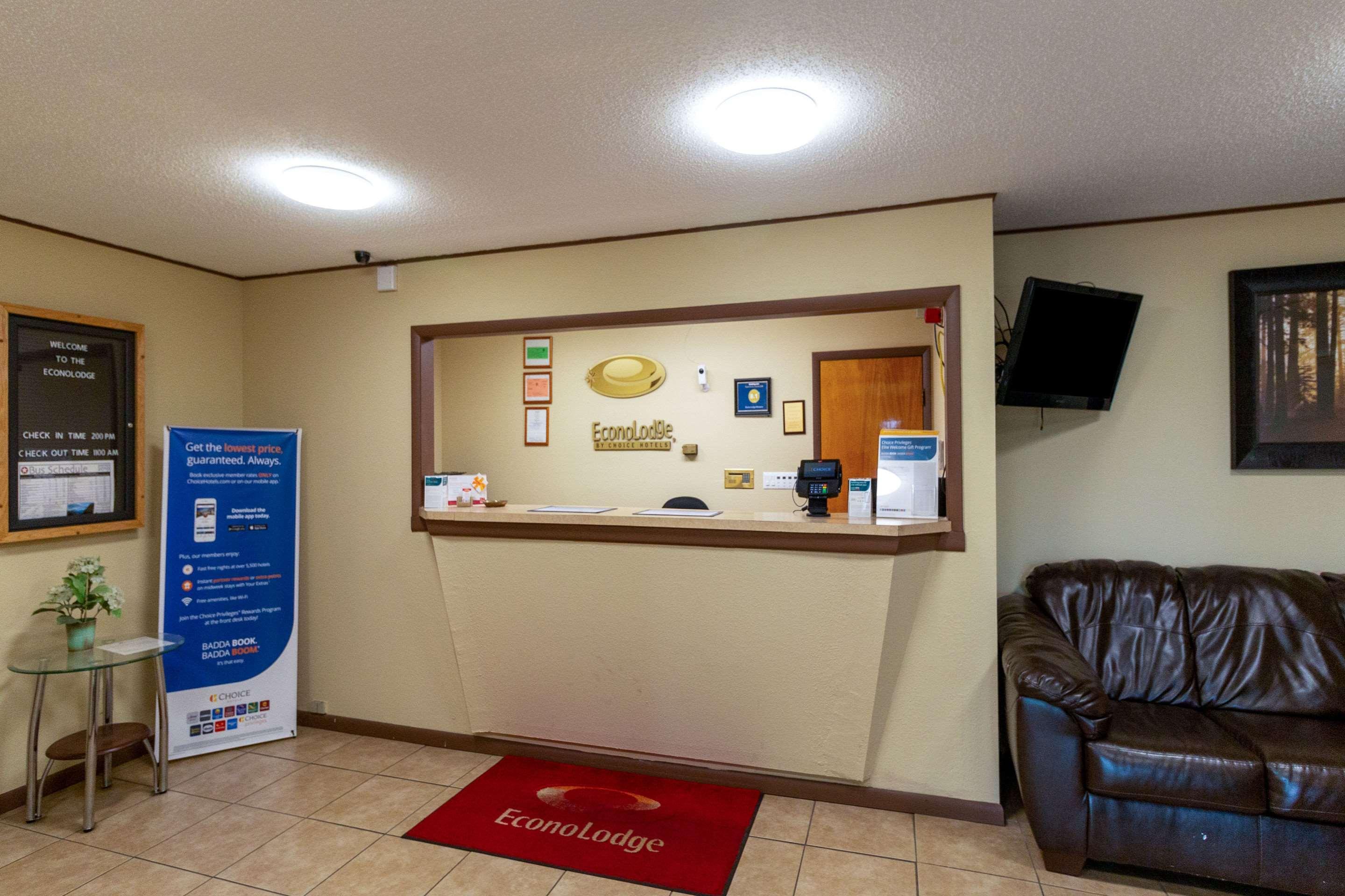 Surestay By Best Western Massena Exterior photo